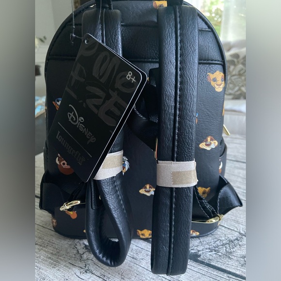 NWT! Loungefly Disney COLLECTION EXCLUSIVE The Lion King characters backpack - Picture 3 of 6